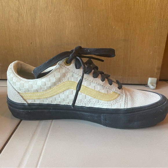 Limited Edition Lizzie Armanto Checkered black and white Vans - Picture 3 of 5